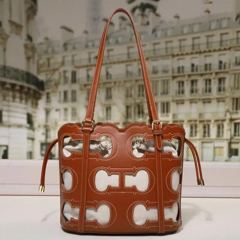CH High-end Brand Fashionable Hollow Design Women's Handbag Large Capacity Simple Solid Color Women's Shoulder Bag
