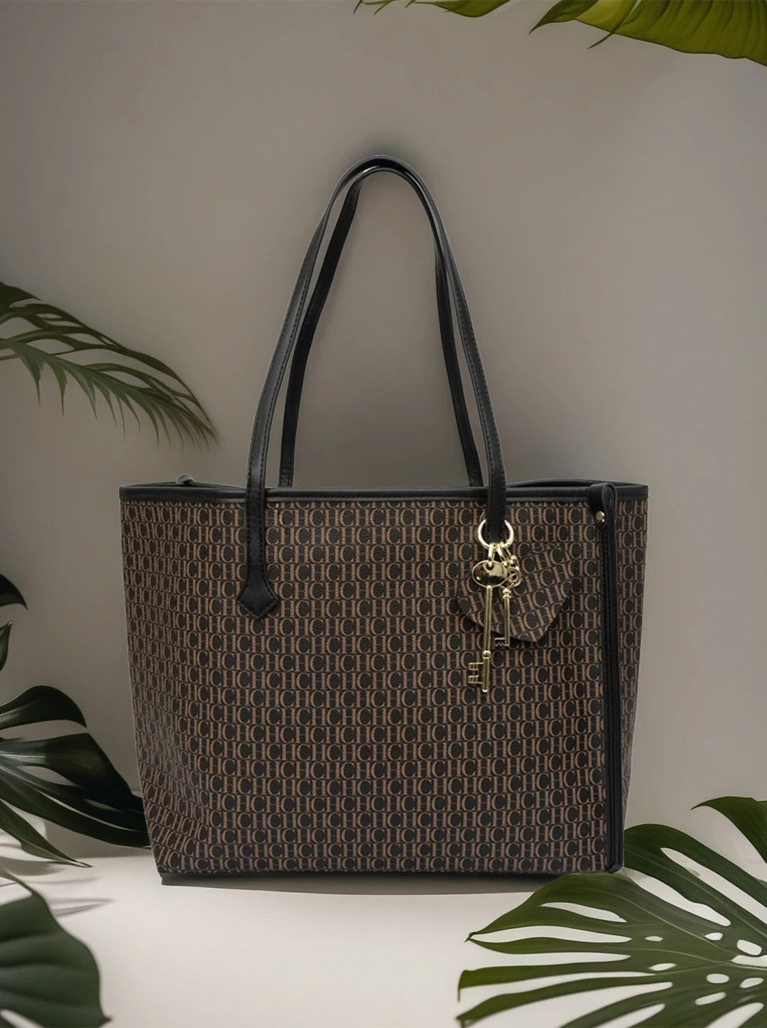 CH Connected Key Accessories Pendant Brand Large Capacity Multifunctional Classic Women's Tote Bag 2025 New Women's Shoulder Bag