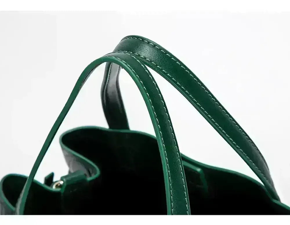 CH Ladies Handbag Classic Fashion Bags Luxury Brand Temperament Ladies Handbag Bucket Bag Large Capacity Letter Element