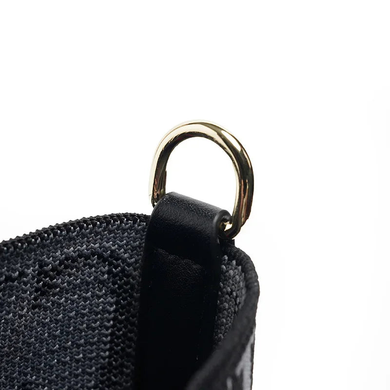 CH Fashion Simple Women's Commuter Travel Bag Classic Retro Large Capacity Pure Color Bucket Bag Trend Letter Ladies Handbag