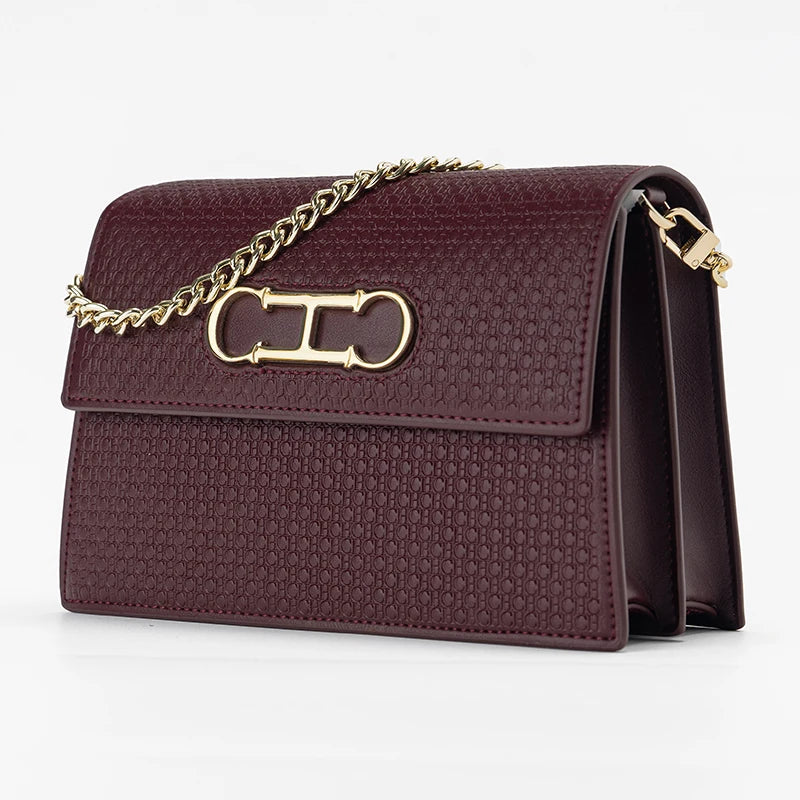 CH Ladies Light Luxury Popular Classic Models Large Capacity Brand Logo Buckle Crossbody Bag Fashion Elegant Niche Shoulder Bag