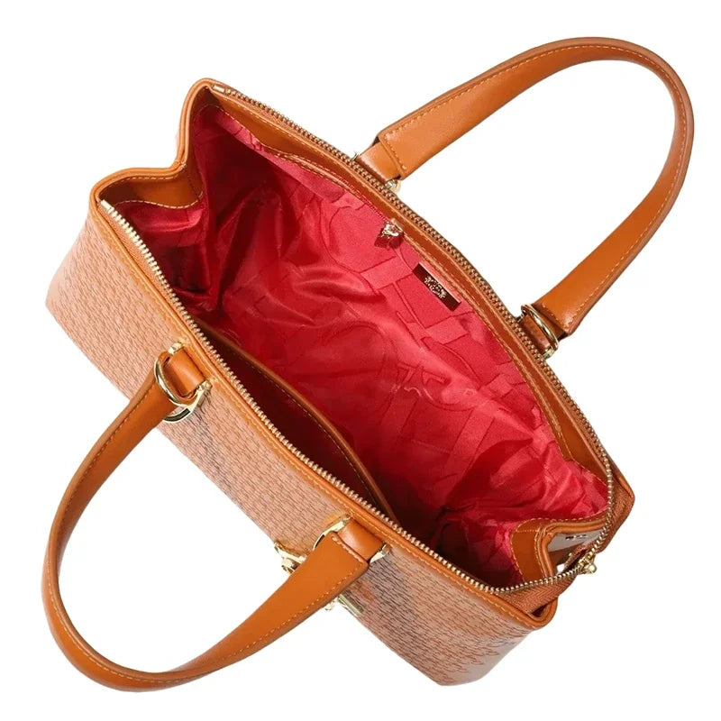 Exquisite High-quality Women's Handbag Fashionable Solid Color Simple Daily Commuting Style Letter Printed Design Shoulder Bag