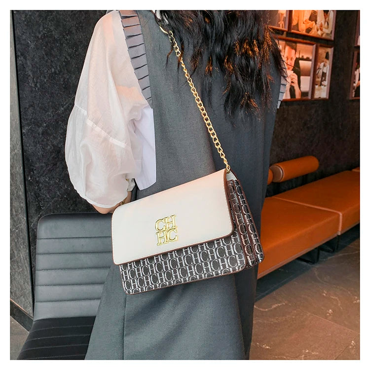 CH Classic Women's Multicolor Embossed Tote Bag Crossbody Bag Fashion Luxury Brand Women's Shoulder Bag in Solid Color Design