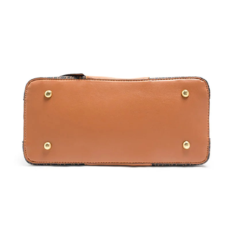 CH Large Capacity Design Brand Women's Bag Letters Temperament Fashion Design Sense Versatile Shopping Elegant Crossbody