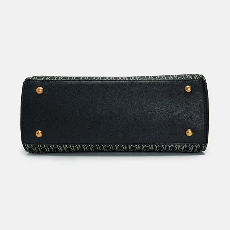 CH Designer Circle Design Light Luxury Brand Monogram Design Crossbody Bag Internal Compartment Multifunctional Women's Tote