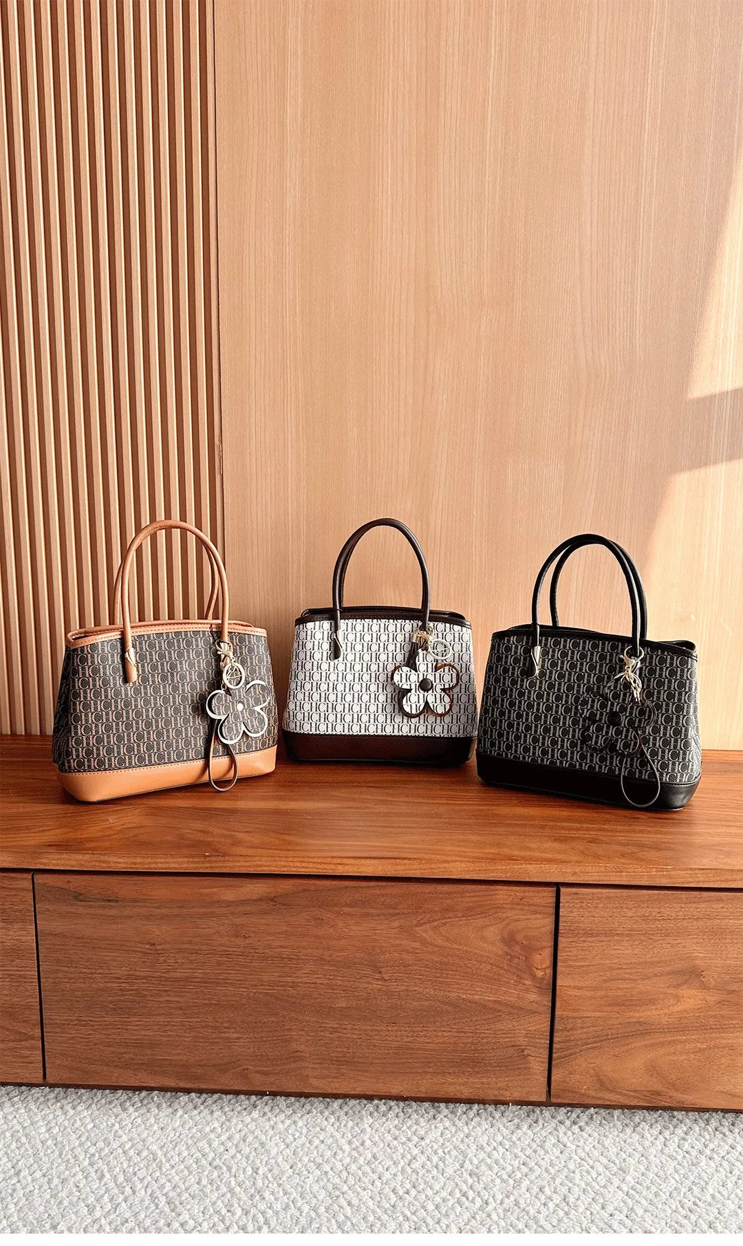 CH High Quality Women's Light Luxury Brand Letter Printed Handbag with Flower Pendant Design Unique Elegant Popular Crossbody