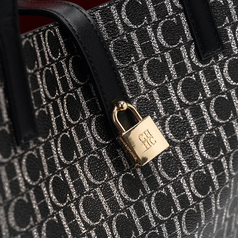 Exquisite High-quality Elegant Large Capacity Letter Bag with Lock Shoulder Bag Creative Design Fashionable and Trendy Commuting Crossbody Bag