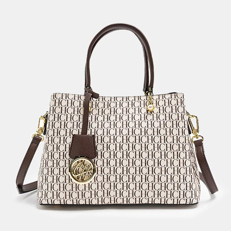 Exquisite Luxury Brand Letter Pendant Design with Letter Printing for Women's Handbags Unique Elegant Trendy Niche High-quality Women's Handbags