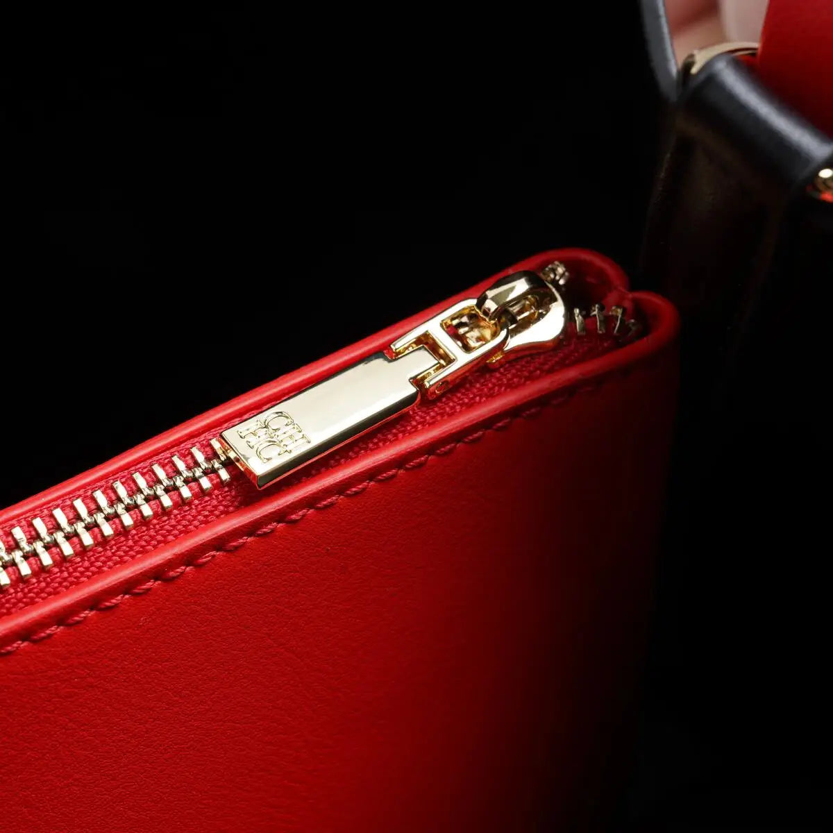Exquisite Women's Handbag Luxurious High-quality Luxury Brand Fashion Designer Regular Solid Color Printed Large Women's Handbag